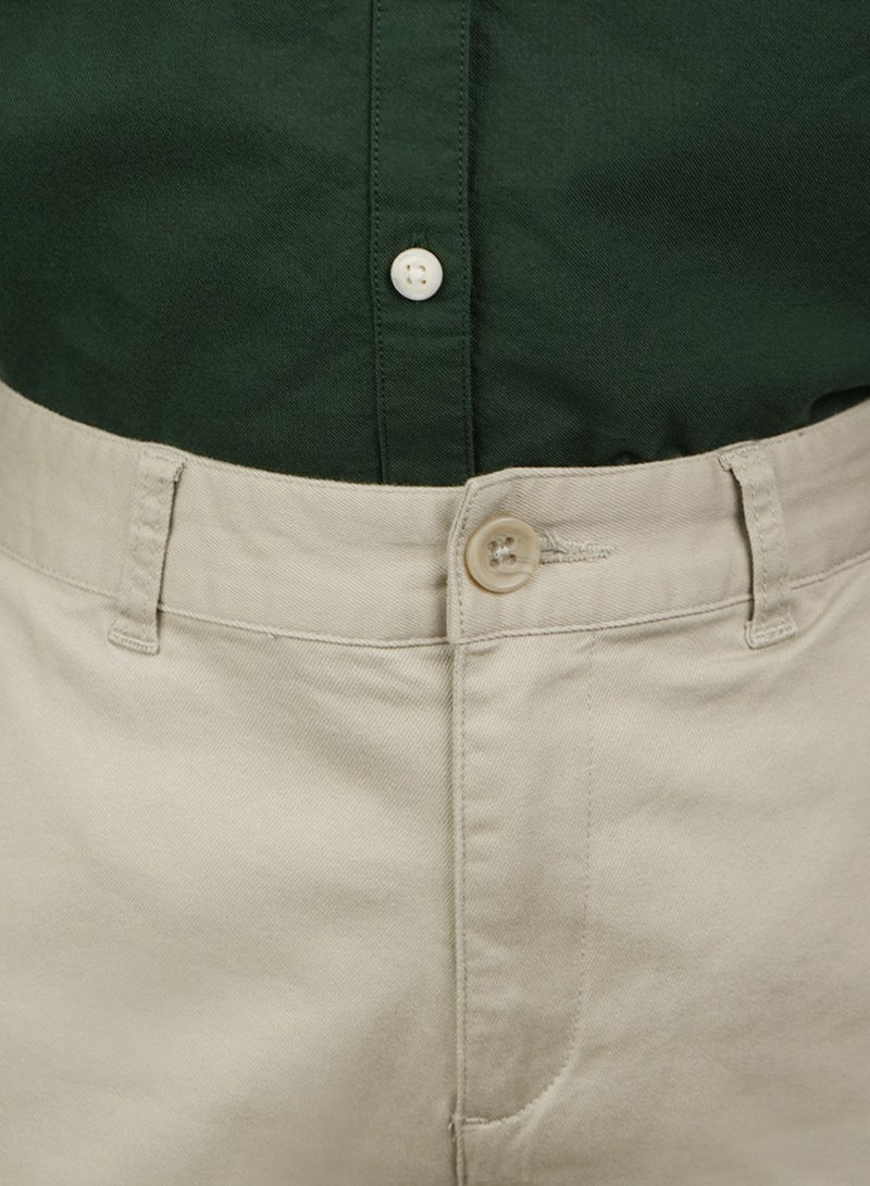 GIORDANO Women’s High-Waist Twill Regular Tapered Fit Pant - Image 3